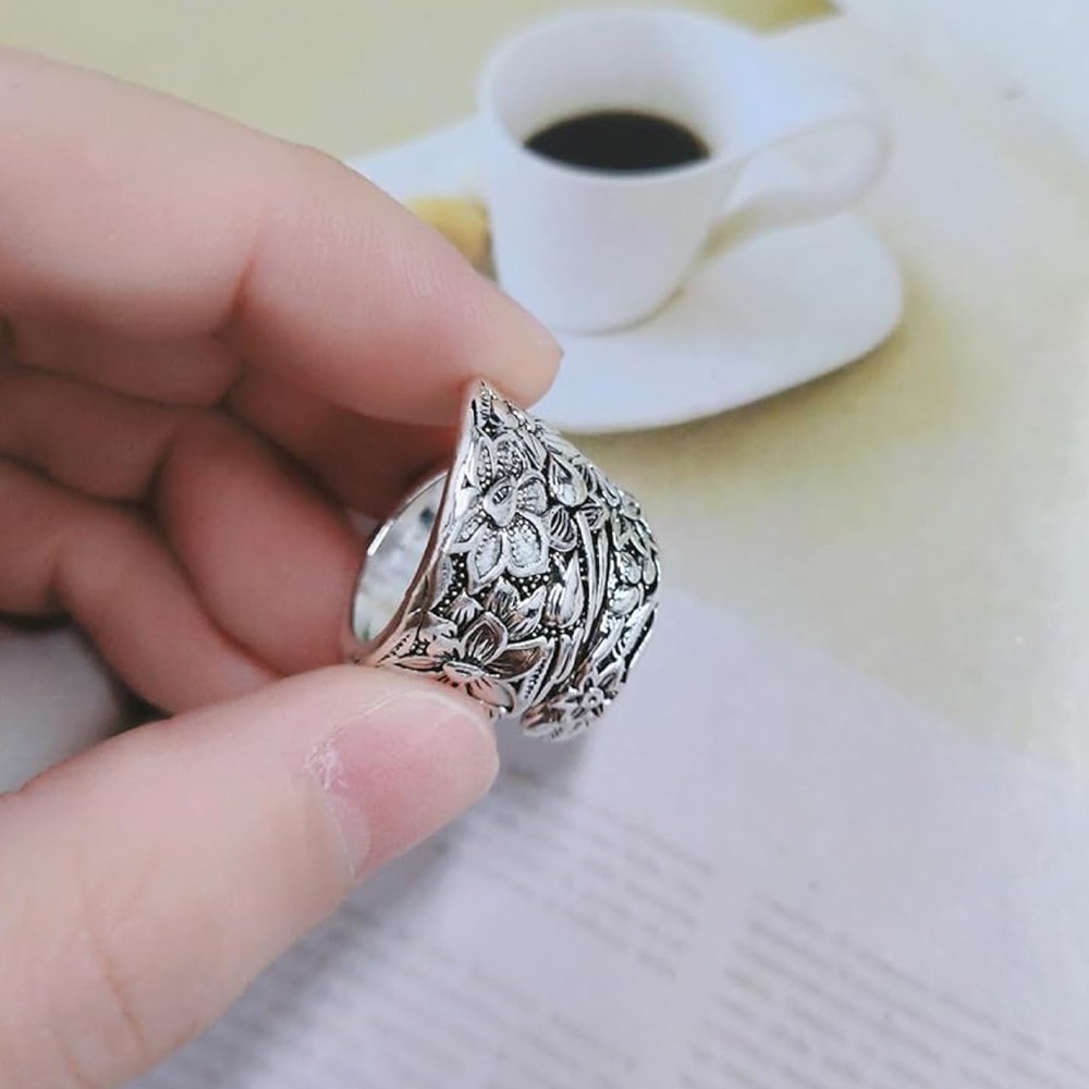 Chic Nation Silver Intricate Design adjustable spoon Ring